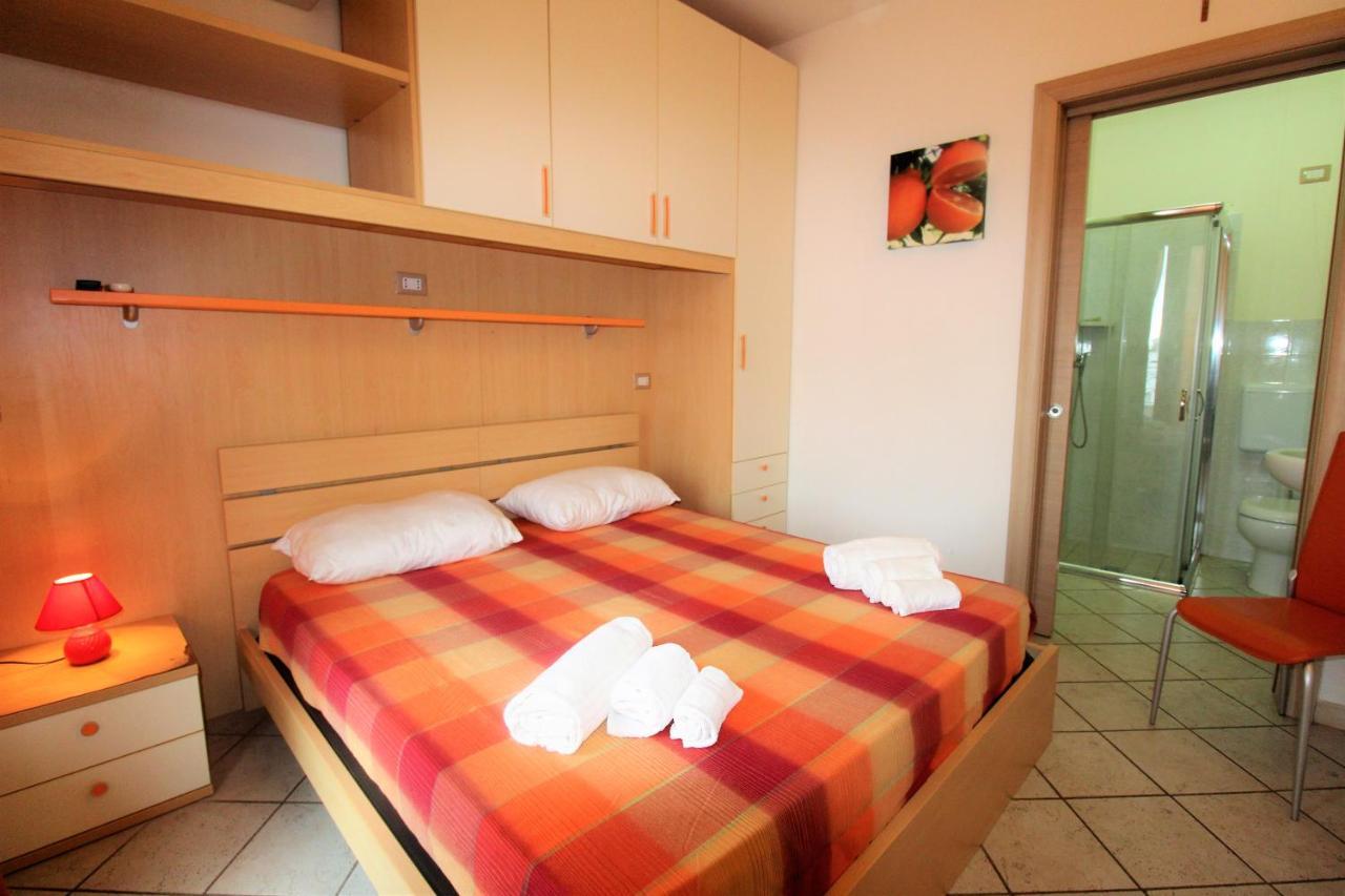 B&B Scoglio Di Pirro Climatizzato A 150 M Dalle Spiagge Salentine 토레 산 지오반니 우겐토 외부 사진