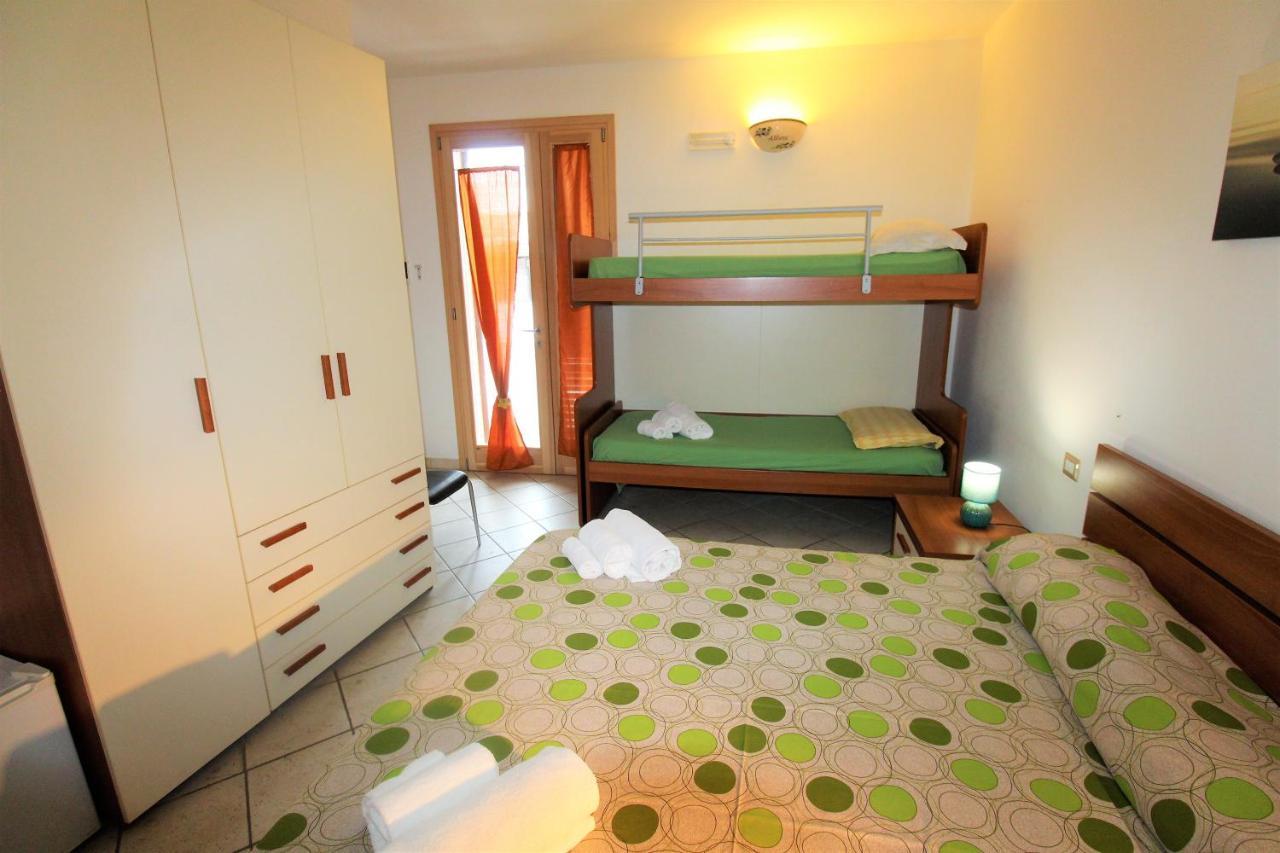 B&B Scoglio Di Pirro Climatizzato A 150 M Dalle Spiagge Salentine 토레 산 지오반니 우겐토 외부 사진